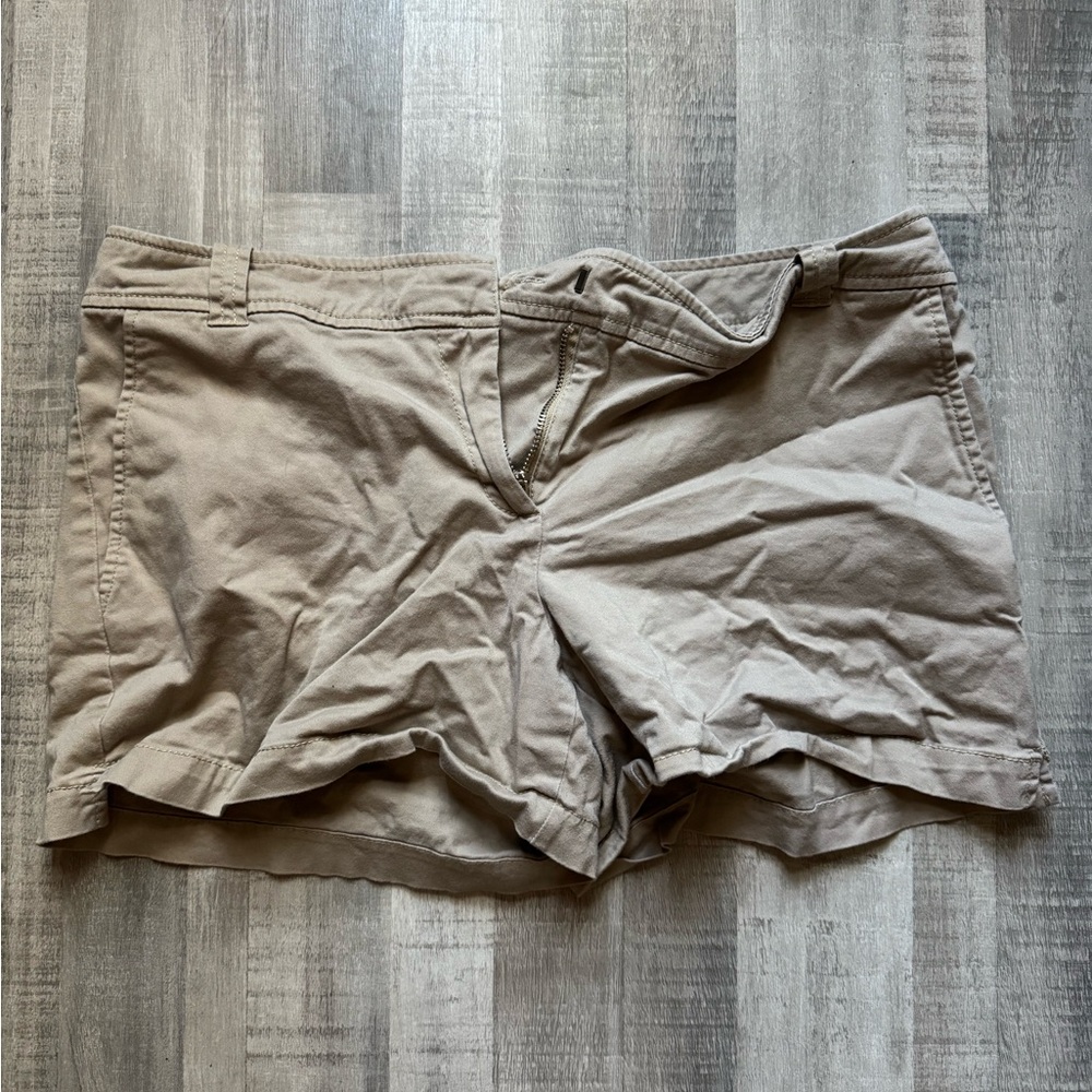 New York & Company Beige Cargo Shorts